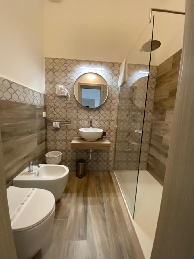 Azzurro Mare rooms&restaurant Portopalo Di Capo Passero Esterno foto