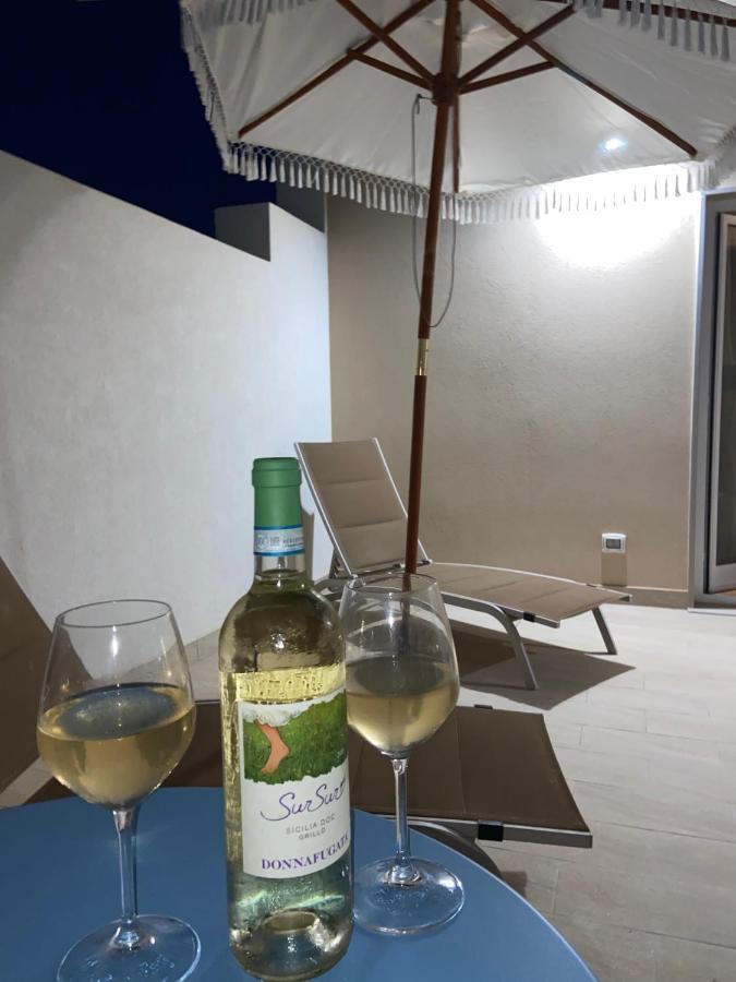 Azzurro Mare rooms&restaurant Portopalo Di Capo Passero Esterno foto