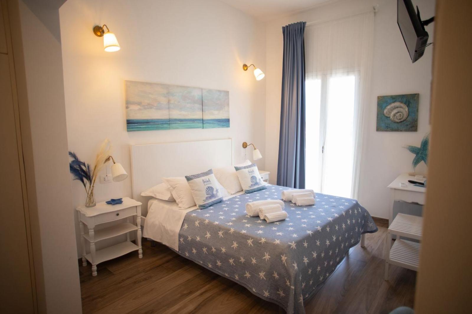 Azzurro Mare rooms&restaurant Portopalo Di Capo Passero Esterno foto